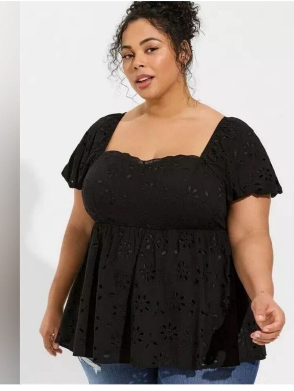 torrid Black Eyelet Babydoll Short Sleeve Blouse size 0